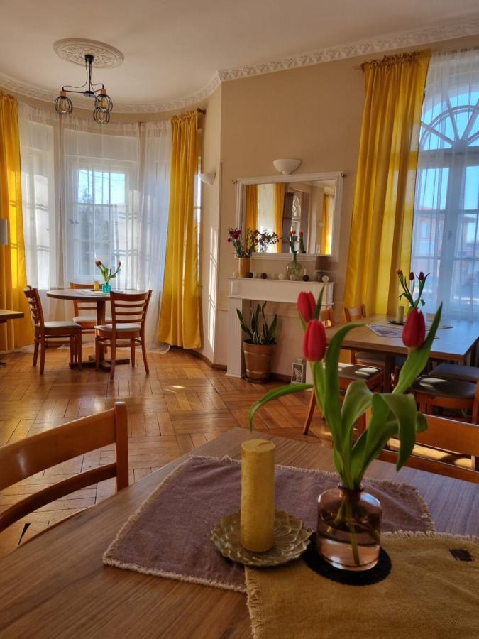 Bed and Breakfast Adria à Myślibórz Extérieur photo