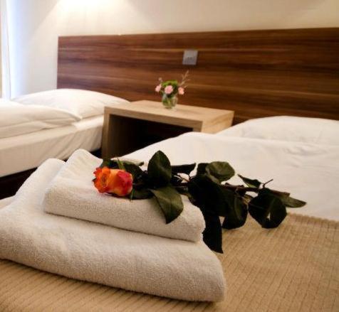 Bed and Breakfast Adria à Myślibórz Chambre photo